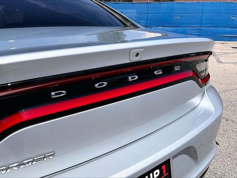 Used 2023 Dodge Charger SXT RWD image 10