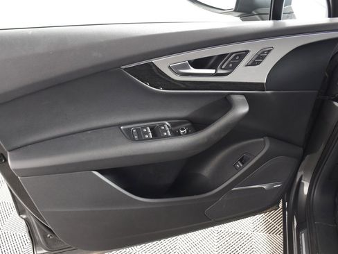 Used 2019 Audi Q7 2.0T Premium Plus w/ Premium Plus Package image 14