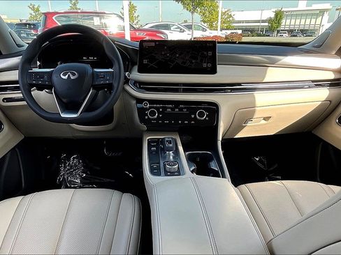 Certified 2025 INFINITI QX60 Luxe image 23