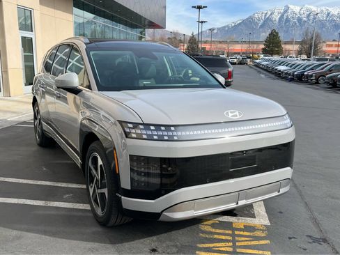 New 2026 Hyundai Ioniq 9 Limited AWD/4WD image 4