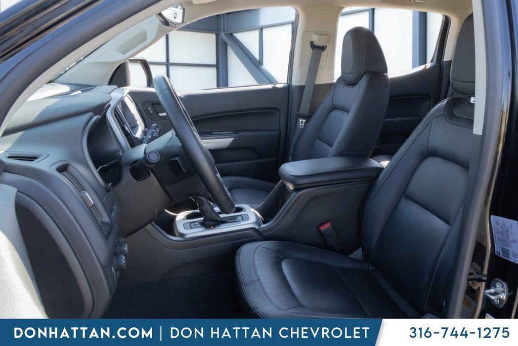 Used 2022 Chevrolet Colorado LT w/ Luxury Package AWD/4WD image 15