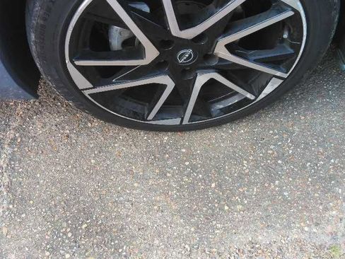 Used 2025 Nissan Sentra SR FWD image 5