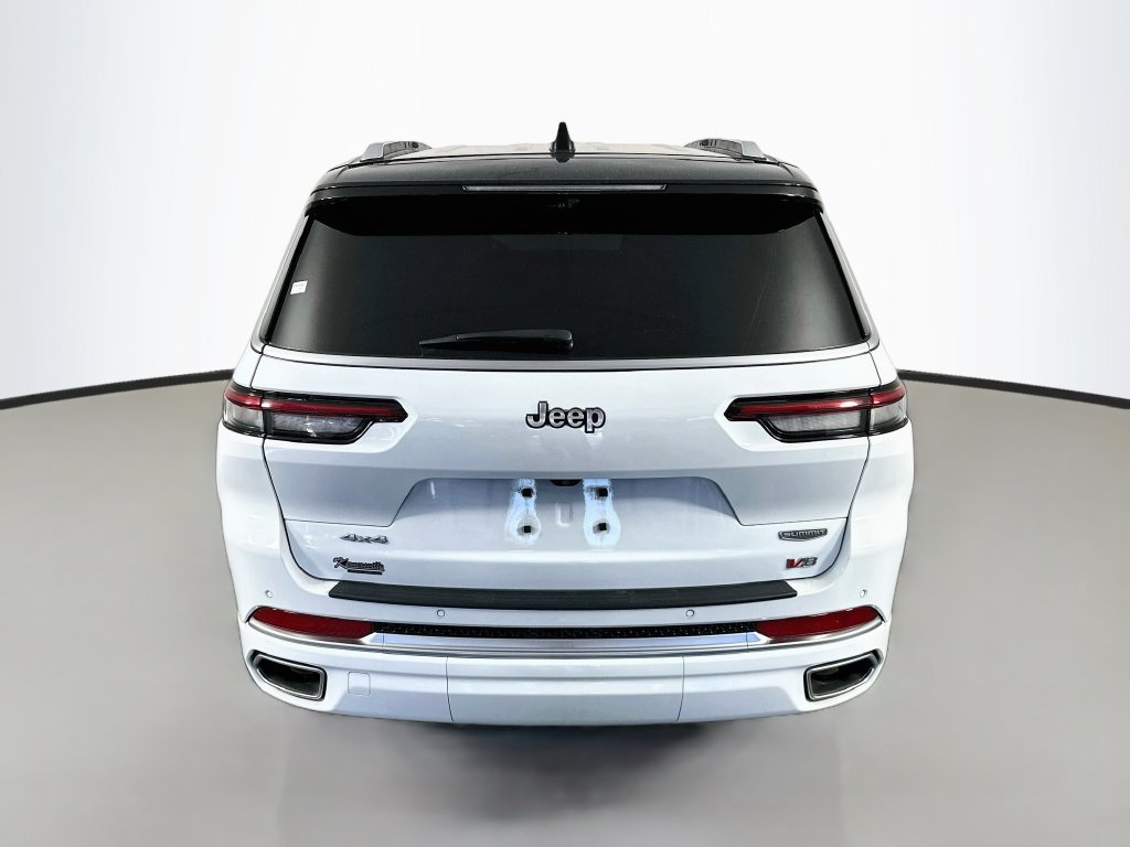 Used 2023 Jeep Grand Cherokee L Summit AWD/4WD image 6