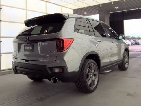 Used 2023 Honda Passport EX-L image 6