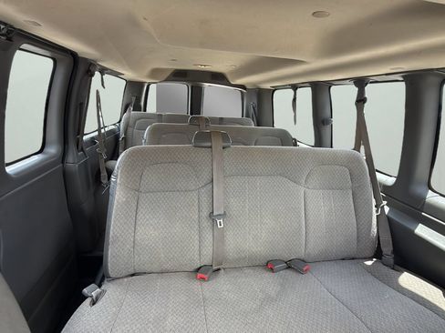 Used 2018 Chevrolet Express 3500 LT w/ LT Preferred Equipment Group RWD image 25