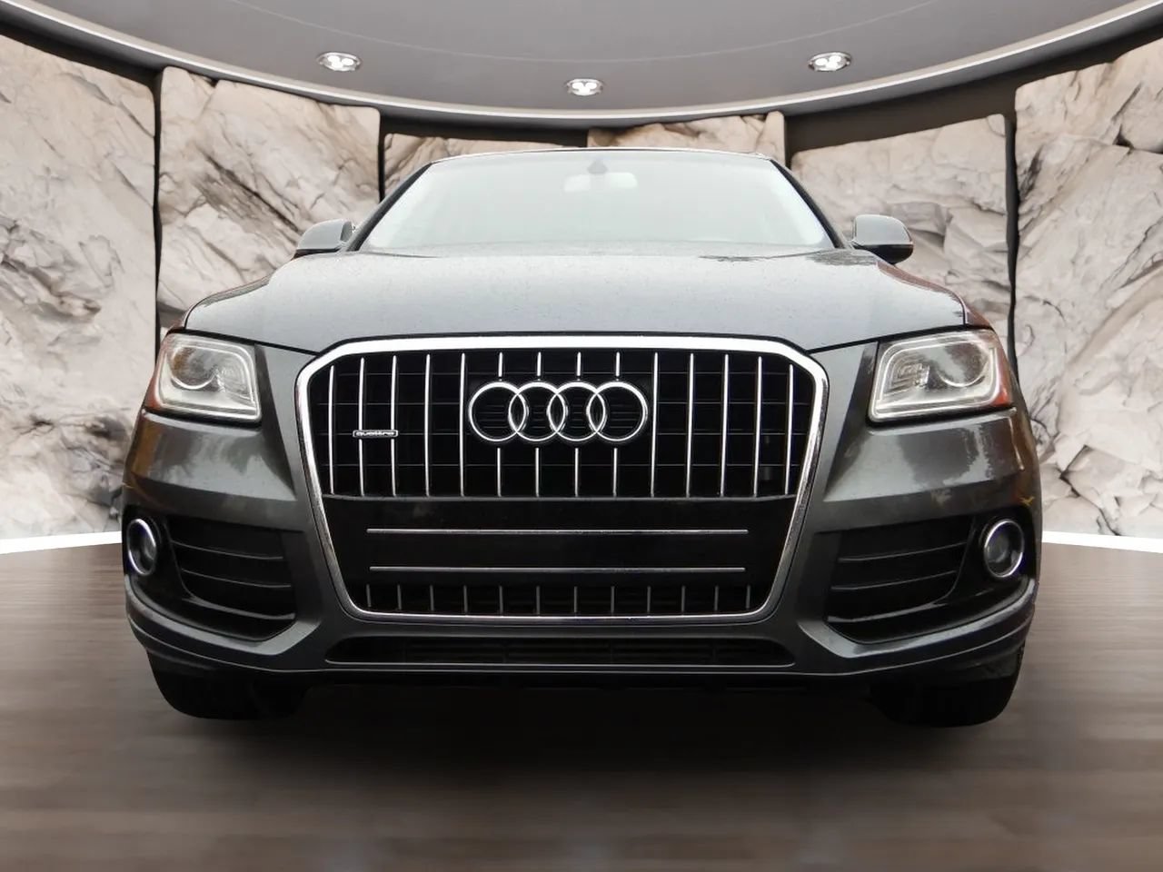 Used 2016 Audi Q5 2.0T Premium w/ Audi MMI Navigation Plus AWD/4WD image 2