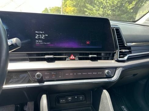 Used 2024 Kia Sportage SX AWD/4WD image 11