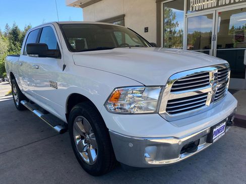 Used 2017 RAM 1500 Big Horn AWD/4WD image 8