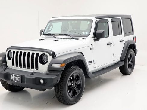 Used 2023 Jeep Wrangler Sport image 2