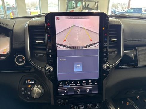 New 2026 RAM 1500 Laramie AWD/4WD image 44