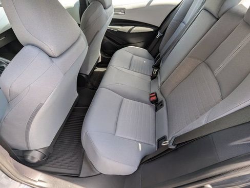 Used 2026 Toyota Corolla SE FWD image 17