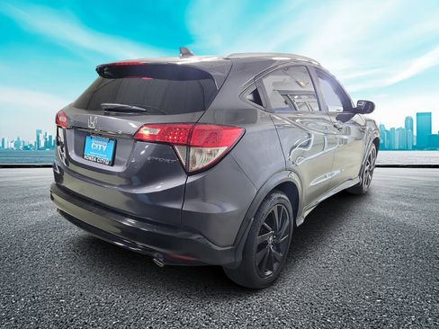 Used 2022 Honda HR-V Sport image 4