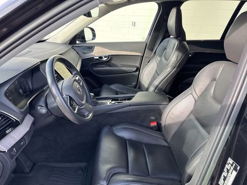 Used 2022 Volvo XC90 T6 Inscription w/ Climate Package image 23