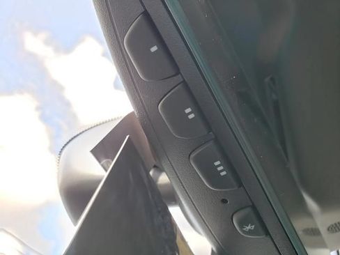 New 2026 Audi Q3 quattro 2.0T AWD/4WD image 18
