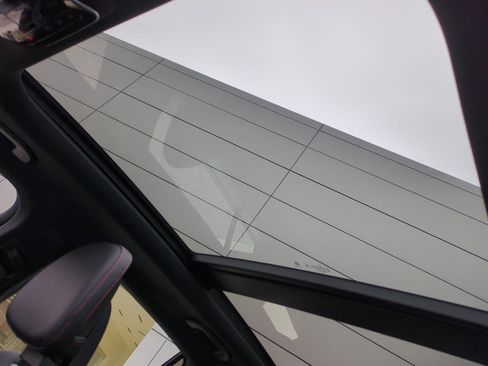 New 2026 Mercedes-Benz GLC 43 AMG 4MATIC image 17