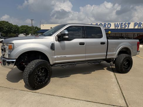 Used 2020 Ford F250 XLT w/ Tremor Off-Road Package AWD/4WD image 11