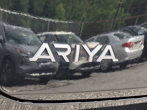 Certified 2023 Nissan Ariya AWD image 30