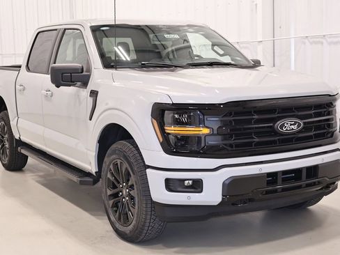 New 2026 Ford F150 XLT w/ Equipment Group 303A High image 3