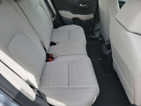 Used 2023 Honda HR-V LX image 29