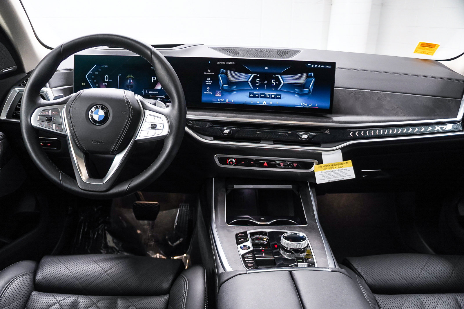 Used 2026 BMW X7 xDrive40i AWD/4WD image 12