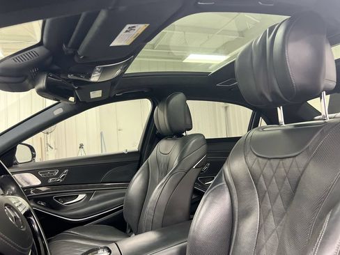 Used 2016 Mercedes-Benz S 550 Sedan image 20