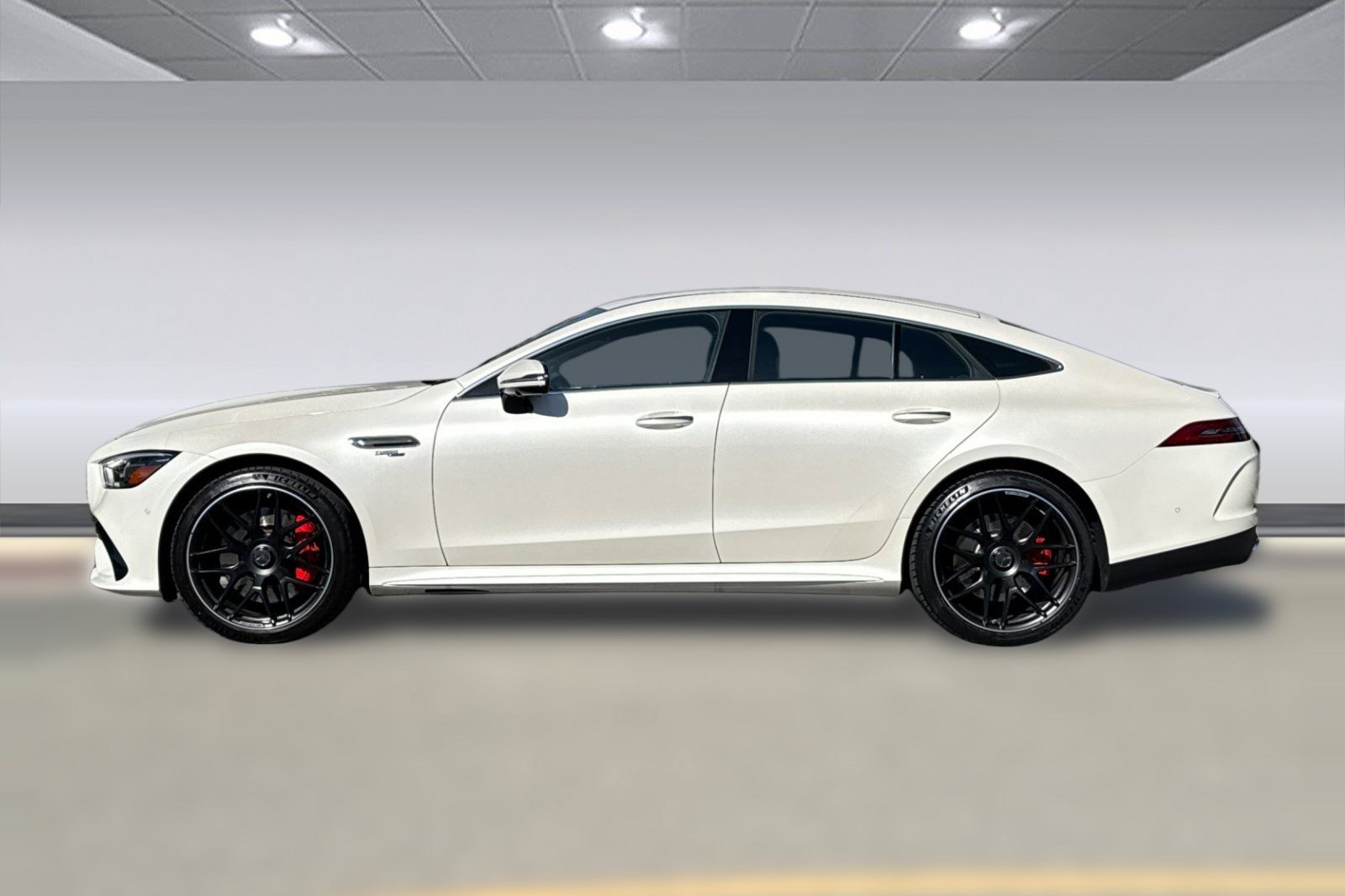 Used 2023 Mercedes-Benz AMG GT 43 image 2