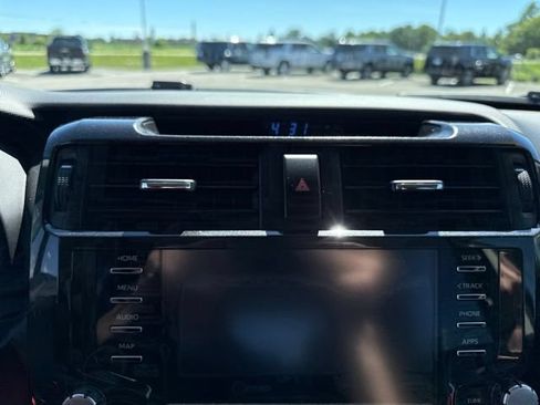 Used 2020 Toyota 4Runner TRD Off-Road AWD/4WD image 23