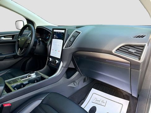 Certified 2023 Ford Edge SEL w/ Convenience Package AWD/4WD image 30