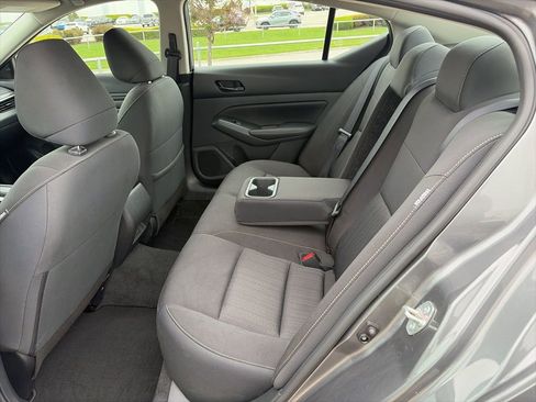 Used 2025 Nissan Altima 2.5 SV image 37