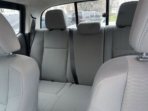 Used 2019 Toyota Tacoma SR5 image 8