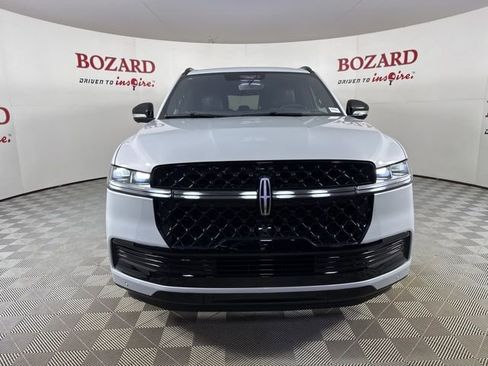 New 2025 Lincoln Navigator L Reserve w/ Jet Appearance Package image 2