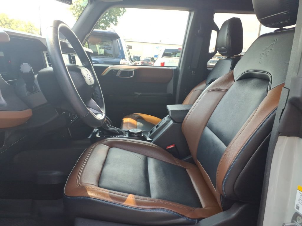 Used 2024 Ford Bronco Outer Banks AWD/4WD image 18