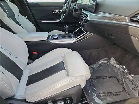 Used 2023 BMW M3 image 22