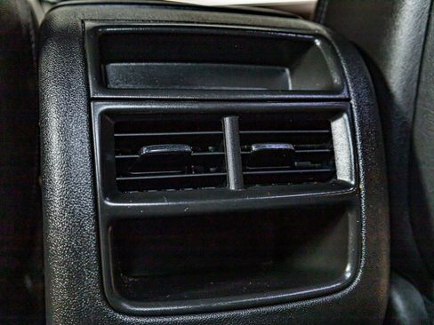 Used 2020 Cadillac XT5 Premium Luxury image 22