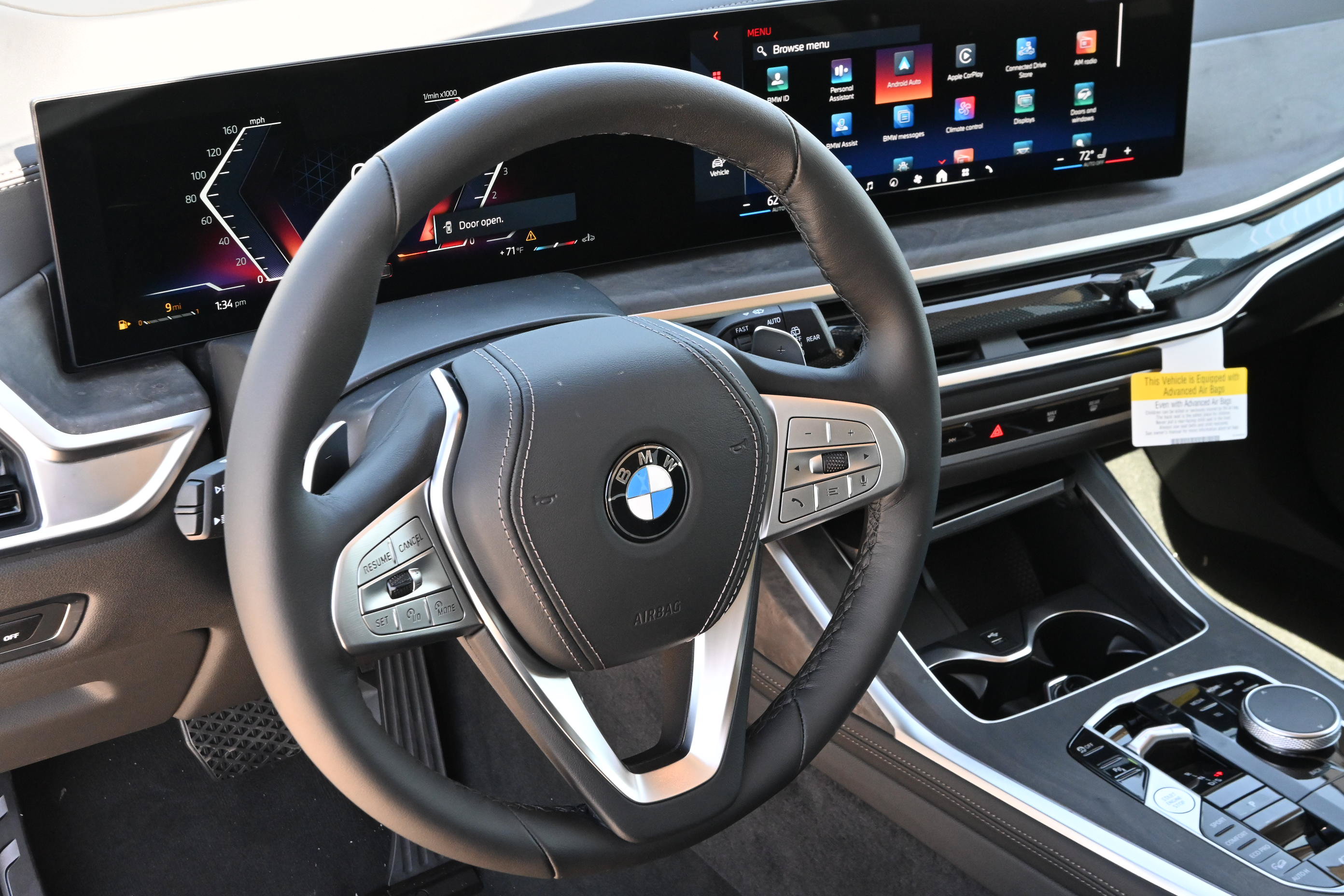 Used 2026 BMW X7 xDrive40i w/ Premium Package AWD/4WD image 13