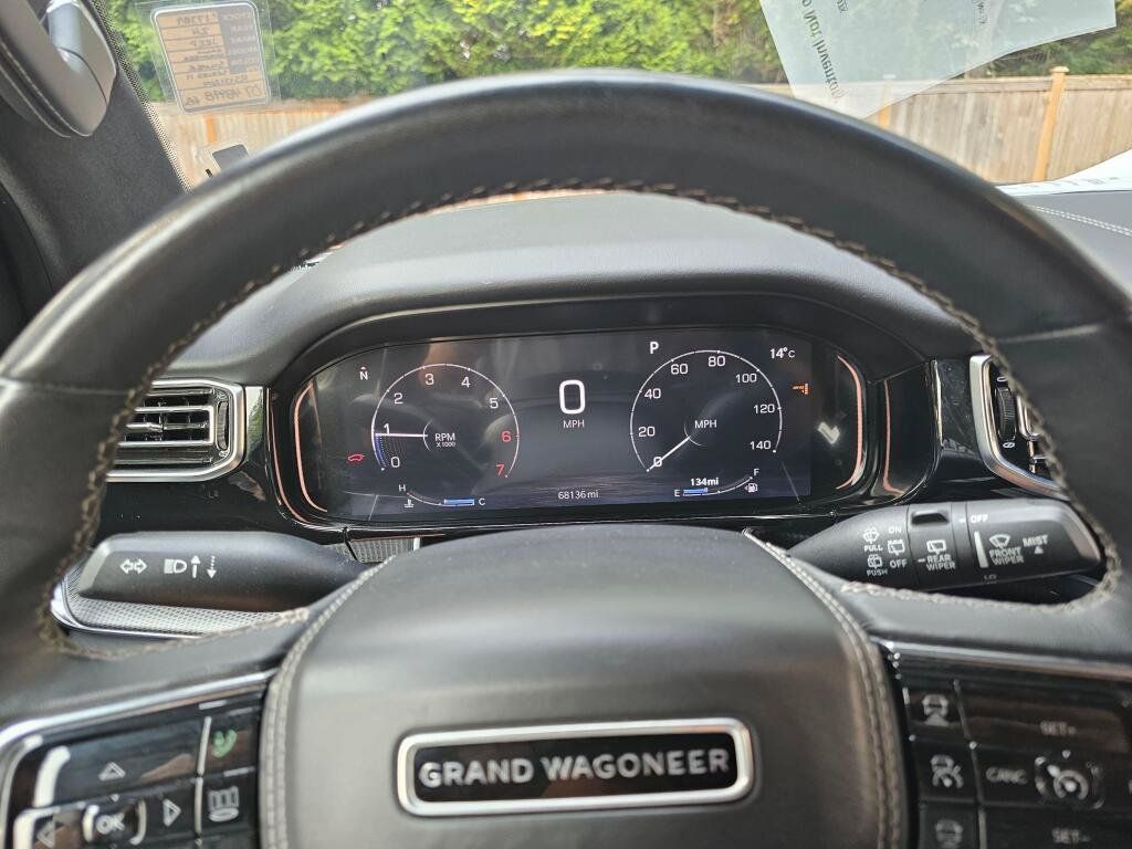 Used 2024 Jeep Grand Wagoneer L Series II w/ Quick Order Packagew 28T AWD/4WD image 27