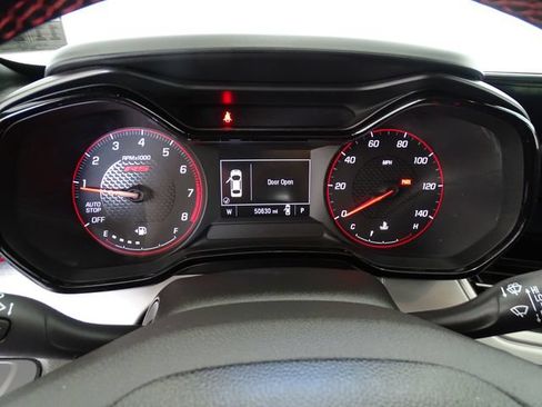 Certified 2024 Chevrolet Trax RS w/ Driver Confidence Package FWD image 13