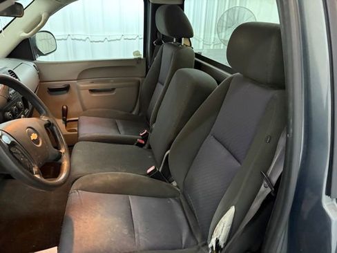 Used 2011 Chevrolet Silverado 1500 W/T w/ LS Package RWD image 18