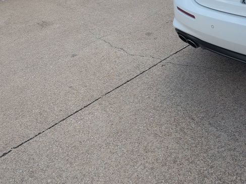 Used 2018 Maserati Ghibli S image 23