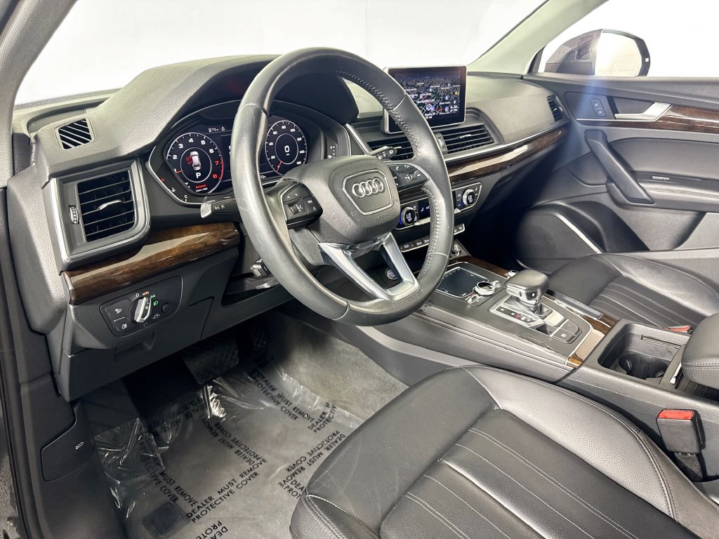Used 2019 Audi Q5 2.0T Premium Plus w/ Premium Plus Package AWD/4WD image 9