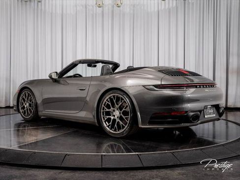 Used 2020 Porsche 911 Carrera 4S AWD/4WD image 13
