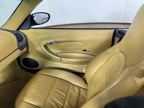 Used 1999 Porsche 911 Carrera image 23