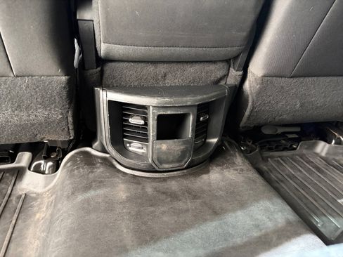 Used 2022 RAM 3500 Tradesman w/ Chrome Appearance Group image 32