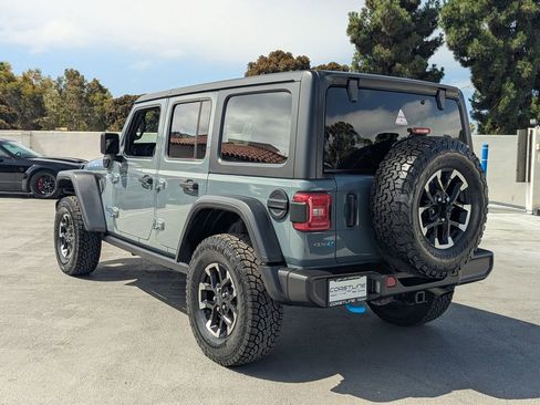 Used 2024 Jeep Wrangler Unlimited Rubicon 4xe image 7