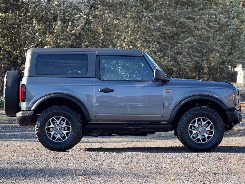 Used 2025 Ford Bronco Badlands AWD/4WD image 8