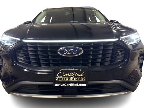 Used 2024 Ford Escape Platinum AWD/4WD image 10