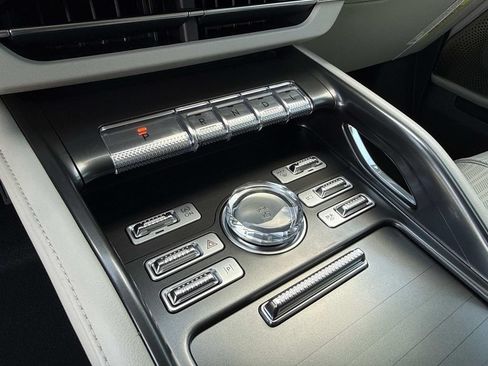 New 2026 Lincoln Nautilus Reserve AWD/4WD image 29