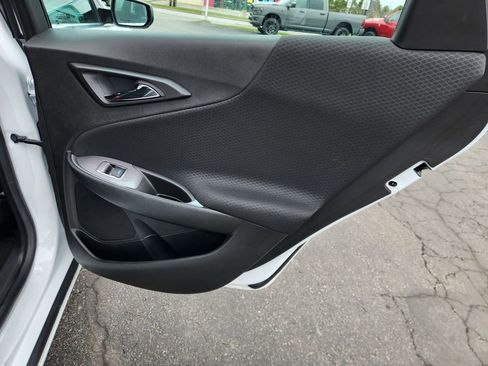 Used 2023 Chevrolet Malibu LT image 12