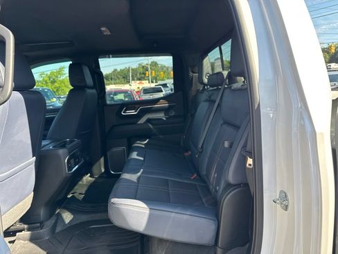 Used 2023 Chevrolet Silverado 1500 High Country w/ High Country Premium Package AWD/4WD image 26