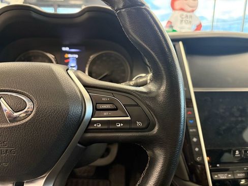 Used 2019 INFINITI Q50 Luxe w/ Essential Package (3.0T Luxe) image 19